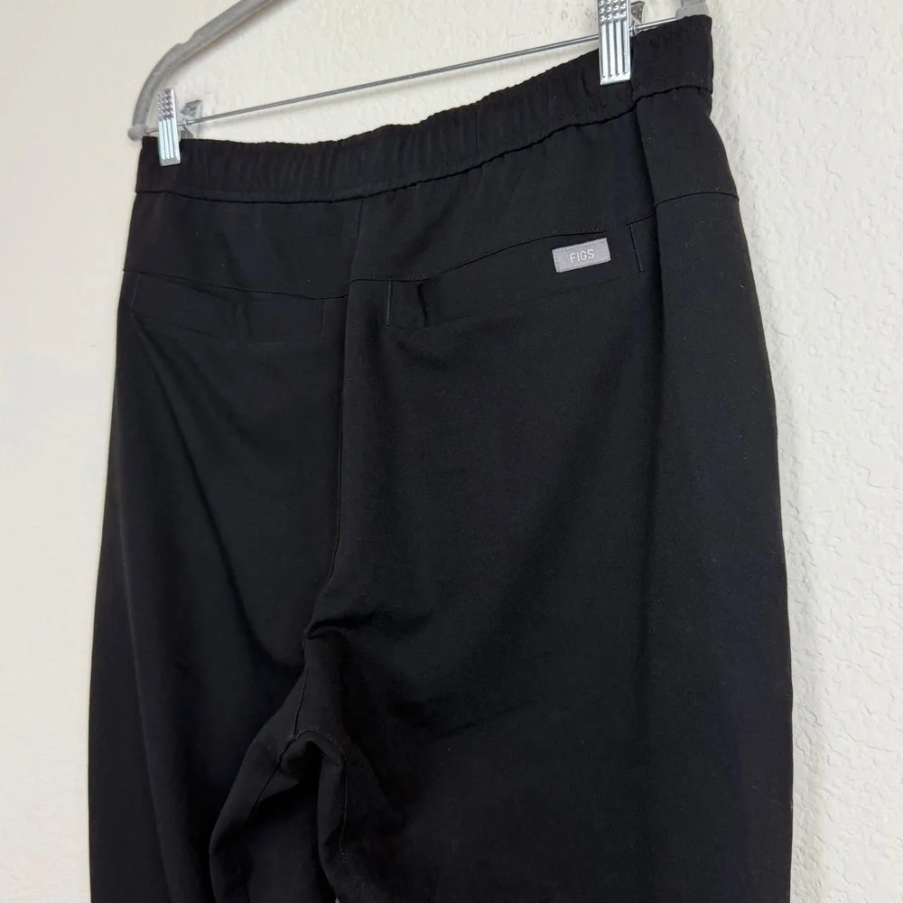 FIGS Tansen Jogger Black Scrub Pants